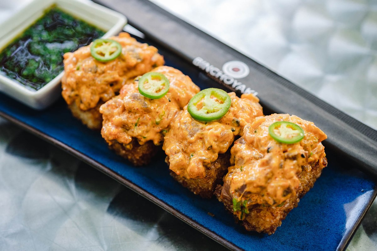 Binchoyaki — restaurant photo